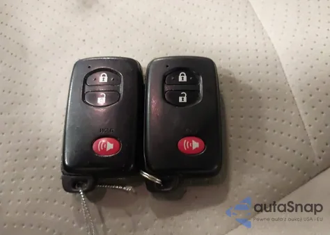 2012 Toyota Prius Two z USA, uszkodzony, nr VIN JTDKN3DU0C1506645